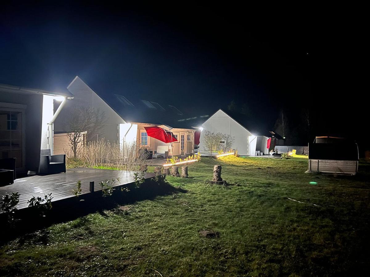 Ferienhaeuser Insel Usedom Haus Samara 8 - Blick Aufs Achterwasser! Whirlpool Und Sauna Lutow Eksteriør billede