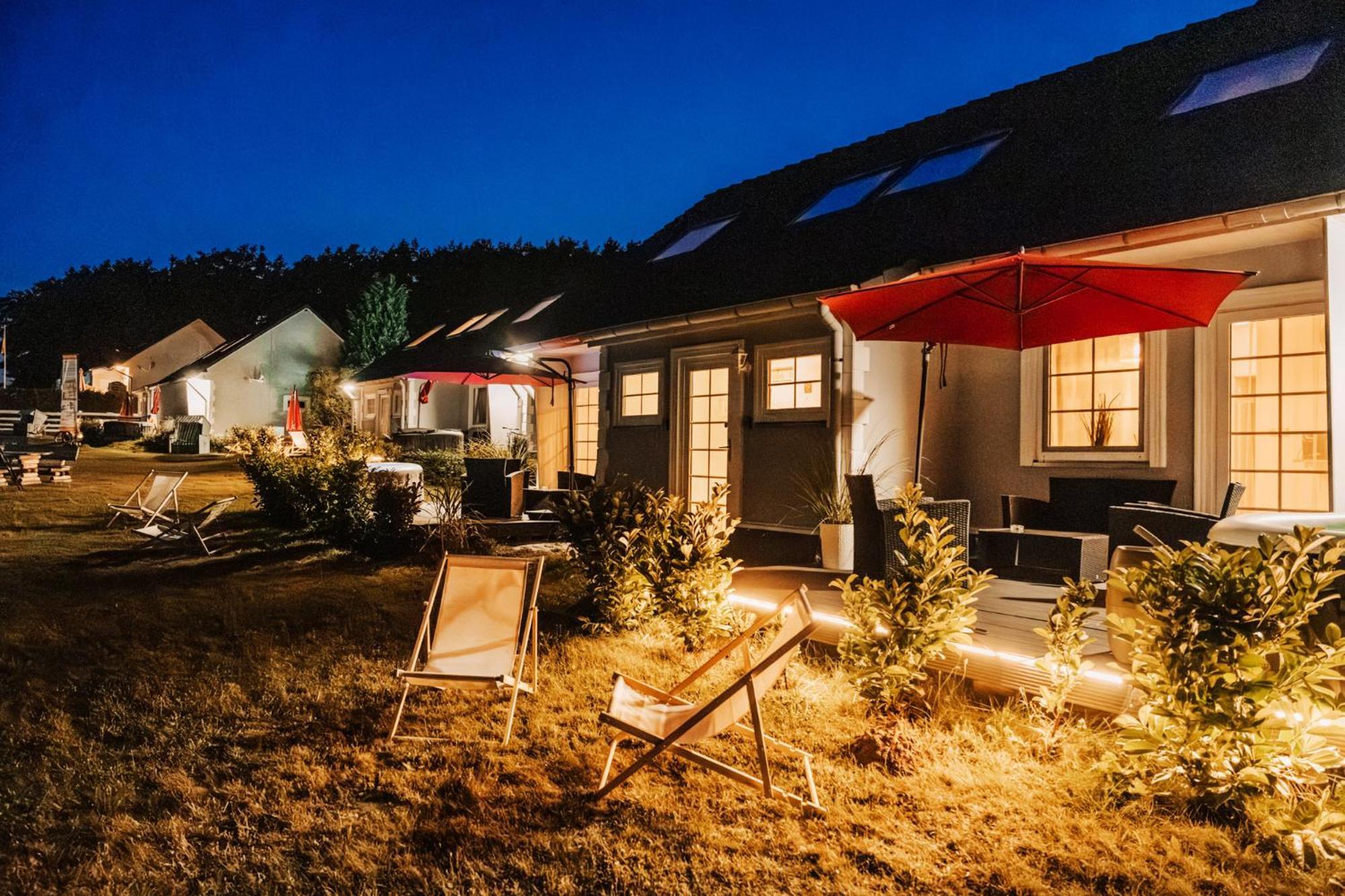 Ferienhaeuser Insel Usedom Haus Samara 8 - Blick Aufs Achterwasser! Whirlpool Und Sauna Lutow Eksteriør billede